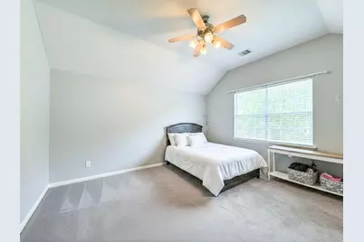11210 Amber Park Drive, Conroe, TX 77303 - Photo 13