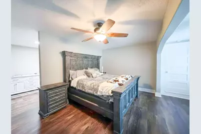 11210 Amber Park Drive, Conroe, TX 77303 - Photo 11
