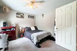 11210 Amber Park Dr, Conroe, TX 77303 - Photo 21