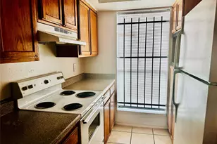 12656 Windsor Village Dr, Houston, TX 77071 - Photo 11