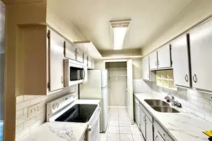 8801 Hammerly Blvd, Houston, TX 77080 - Photo 5