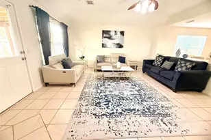 4615 Pin Oak Creek Ln, Houston, TX 77345 - Photo 9