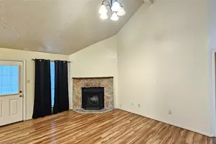 8731 Croteau Dr, Houston, TX 77044 - Photo 3
