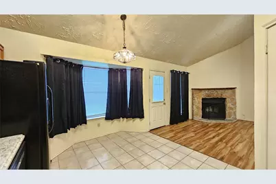 8731 Croteau Drive, Houston, TX 77044 - Photo 5