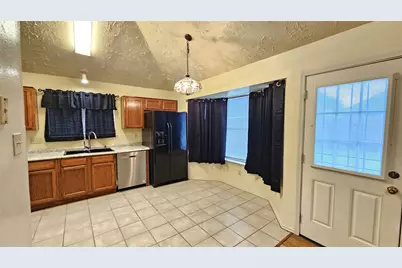 8731 Croteau Drive, Houston, TX 77044 - Photo 9