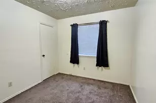 8731 Croteau Dr, Houston, TX 77044 - Photo 19