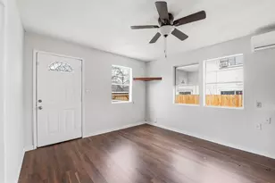 3531 Cedar Hill Ln, Houston, TX 77093 - Photo 9