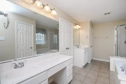 6006 Lamb Creek, Missouri City, TX 77459 - Photo 7
