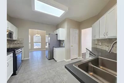 12111 Carriage Oak Circle, Humble, TX 77346 - Photo 11