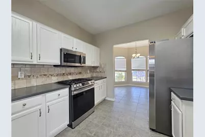 12111 Carriage Oak Circle, Humble, TX 77346 - Photo 9