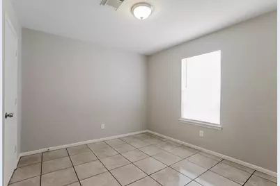19615 Plantation Tree Court, Katy, TX 77449 - Photo 11