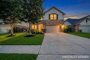 223 Sintra Lk Wy, Rosenberg, TX 77469 - Photo 3