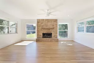 4613 Libbey Ln, Houston, TX 77092 - Photo 9