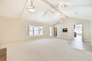 803 Greenbriar Ave, Friendswood, TX 77546 - Photo 15