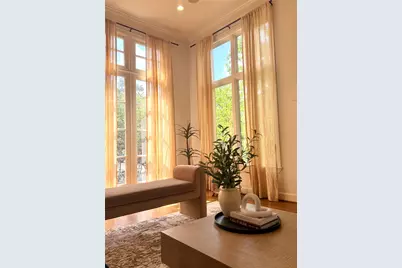 521 Lovett Boulevard, Houston, TX 77006 - Photo 11