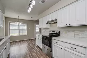 14854 Shottery Dr, Houston, TX 77015 - Photo 13