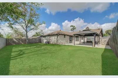 14854 Shottery Drive, Houston, TX 77015 - Photo 31