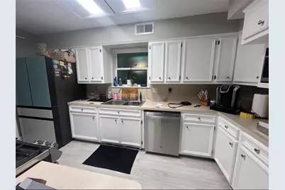 5507 Arncliffe Drive, Houston, TX 77088 - Photo 7