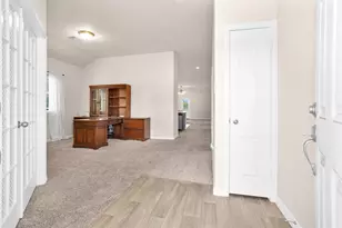 223 Shoreview Dr, Conroe, TX 77303 - Photo 5