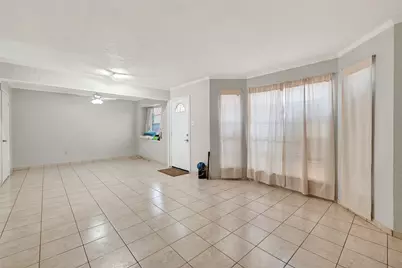 3834 Willow Springs Lane, Houston, TX 77080 - Photo 13