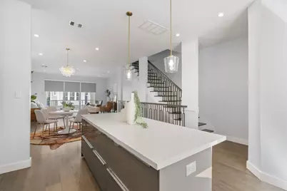 1144 W 17th Street, Houston, TX 77008 - Photo 17