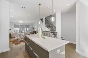 1144 W 17th St, Houston, TX 77008 - Photo 17