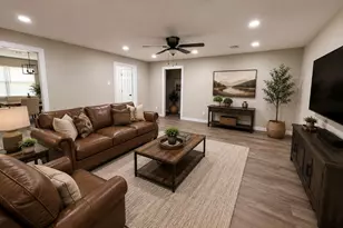 2818 Spa Dr, Deer Park, TX 77536 - Photo 5