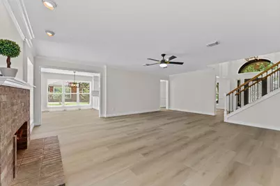 4519 Warwick Drive, Sugar Land, TX 77479 - Photo 17
