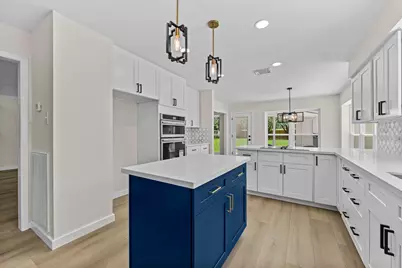 4519 Warwick Drive, Sugar Land, TX 77479 - Photo 11
