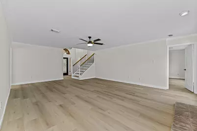 4519 Warwick Drive, Sugar Land, TX 77479 - Photo 17