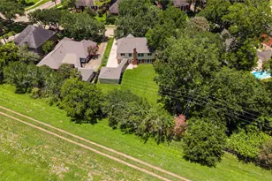 4519 Warwick Dr, Sugar Land, TX 77479 - Photo 39