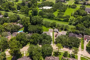 4519 Warwick Dr, Sugar Land, TX 77479 - Photo 37