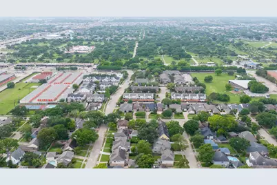 2218 Ashford Hollow Lane, Houston, TX 77077 - Photo 49