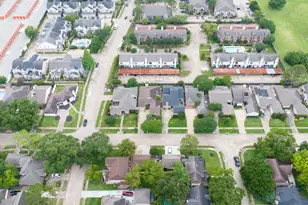 2218 Ashford Hollow Ln, Houston, TX 77077 - Photo 41