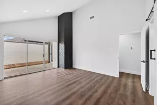 2218 Ashford Hollow Ln, Houston, TX 77077 - Photo 3