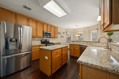 1427 Queens Bay Drive, Katy, TX 77494 - Photo 5