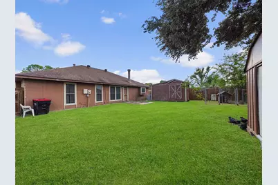 11835 Guadalupe River Drive, Houston, TX 77067 - Photo 15