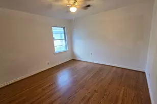 1301 Olive St, Baytown, TX 77520 - Photo 7