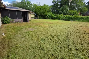 1301 Olive St, Baytown, TX 77520 - Photo 3