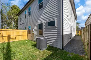 2904 Ruth St, Houston, TX 77004 - Photo 31