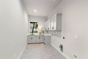 8604 Trinity Pnes Ct, Montgomery, TX 77316 - Photo 31