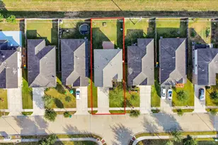 1855 Garnett Breeze Dr, Rosharon, TX 77583 - Photo 3