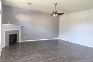 11308 Madison Ct, Pearland, TX 77584 - Photo 3