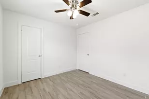 10702 Jordan Heights Dr, Houston, TX 77016 - Photo 13