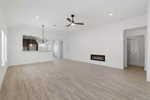 10702 Jordan Heights Dr, Houston, TX 77016 - Photo 7