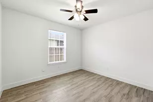 10702 Jordan Heights Dr, Houston, TX 77016 - Photo 13