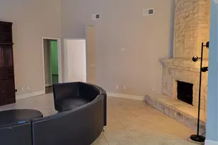 1027 Arrow Hill Rd, Houston, TX 77077 - Photo 3