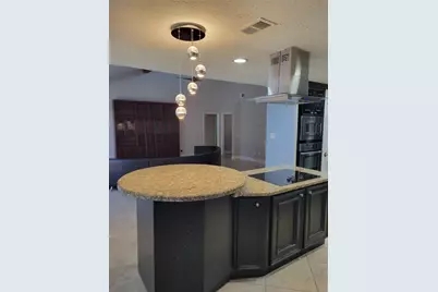 1027 Arrow Hill Road, Houston, TX 77077 - Photo 3