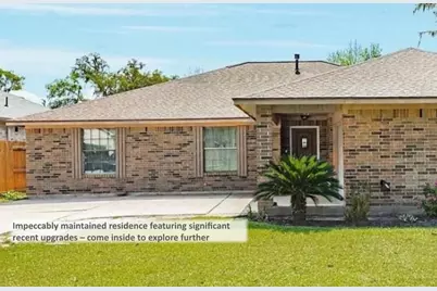 305 Freeman Boulevard, West Columbia, TX 77486 - Photo 3