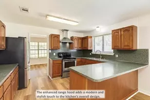 305 Freeman Blvd, West Columbia, TX 77486 - Photo 13